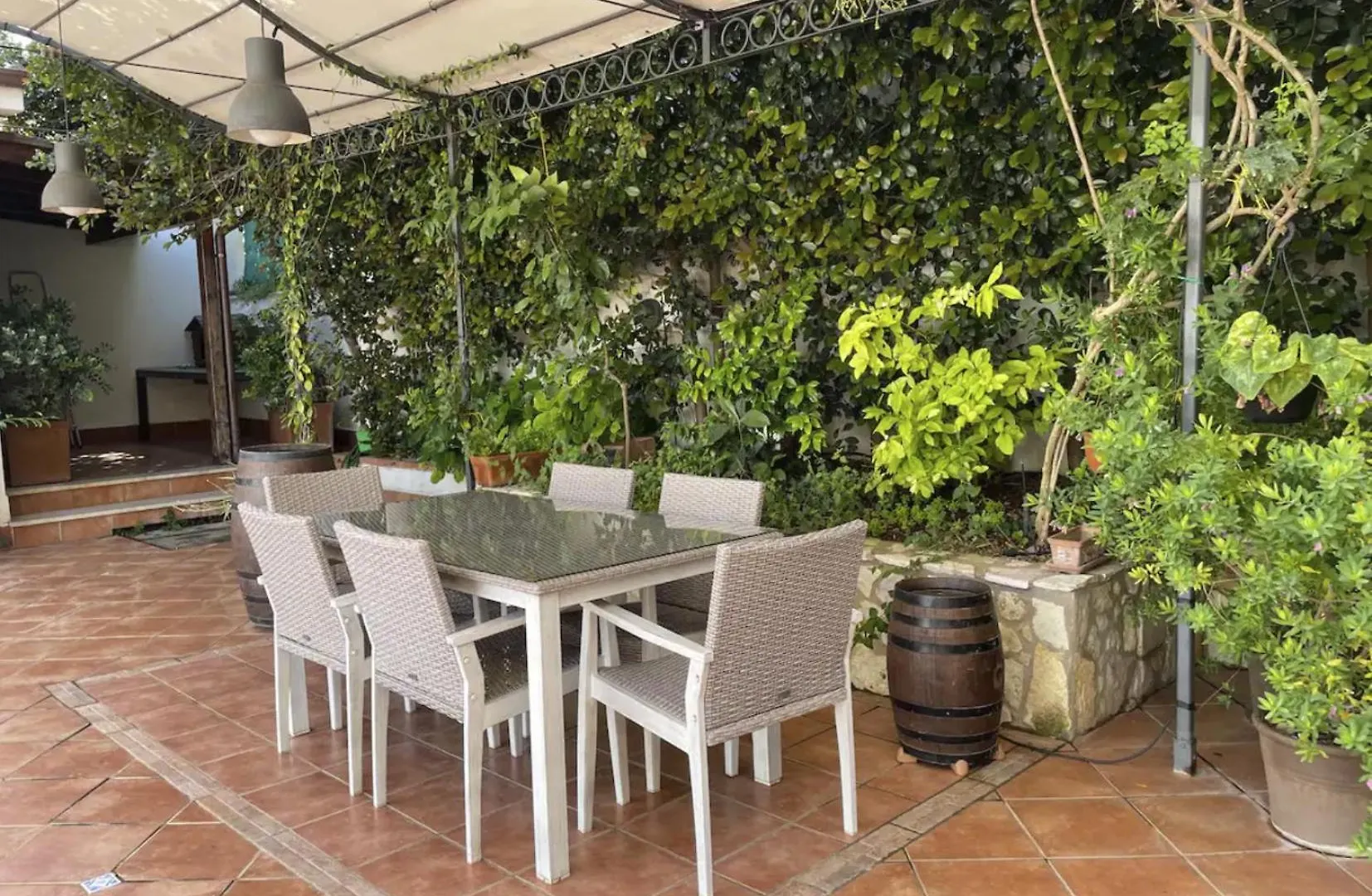 Villa Delle Magnolie Quite Place Next To The Sea Palermo Apartman